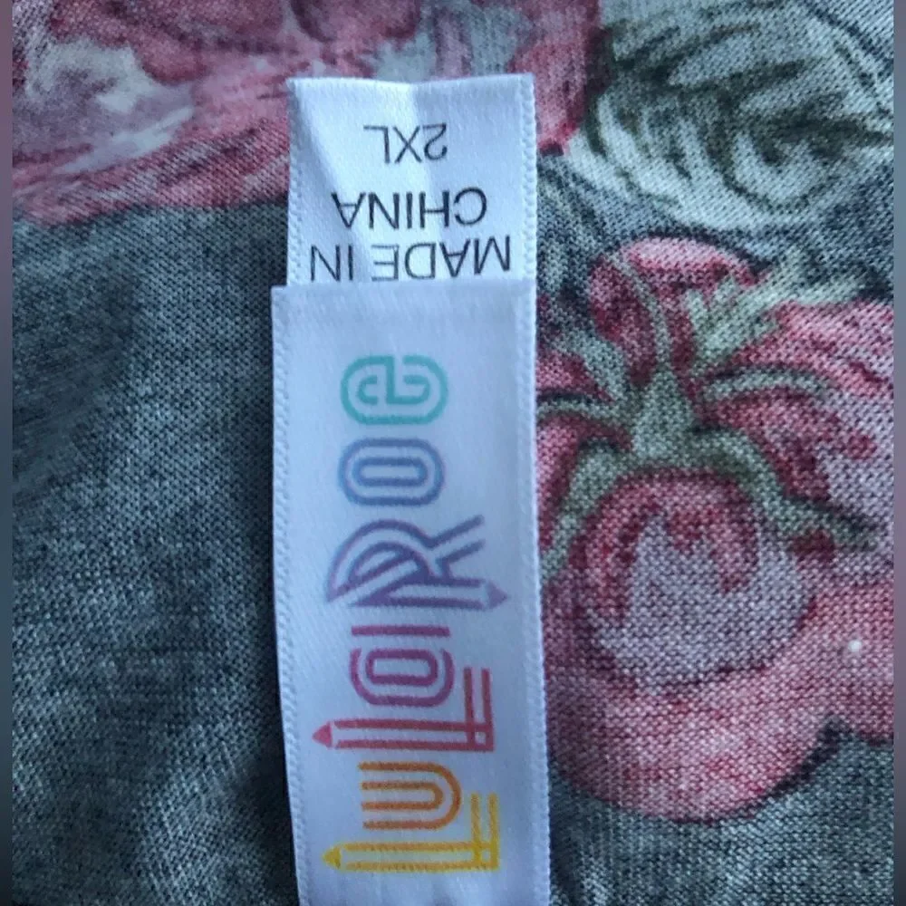 LULA ROE Black and Red Rose Plaid  Long Sleeves Stretchy Fabric Long Size: 2XL - Picture 6 of 7